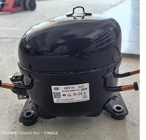 Refrigeration compressor