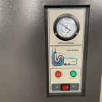 Pressure display of the 60 cfm air dryer